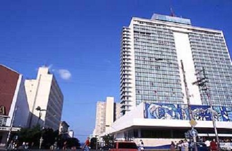 Cumple 53 años hotel más cosmopolita de Cuba