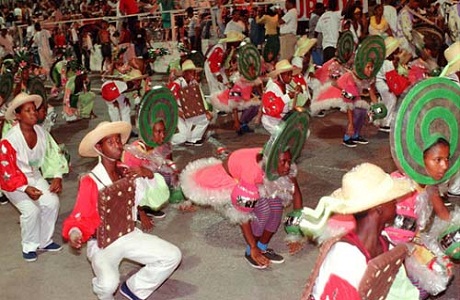 Comienzan los famosos carnavales de Santiago de Cuba