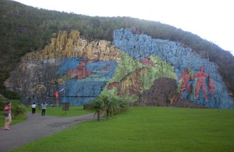 El Mural de la Prehistoria, atracción turística de Viñales